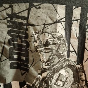 Men's large Redcon1 shirt